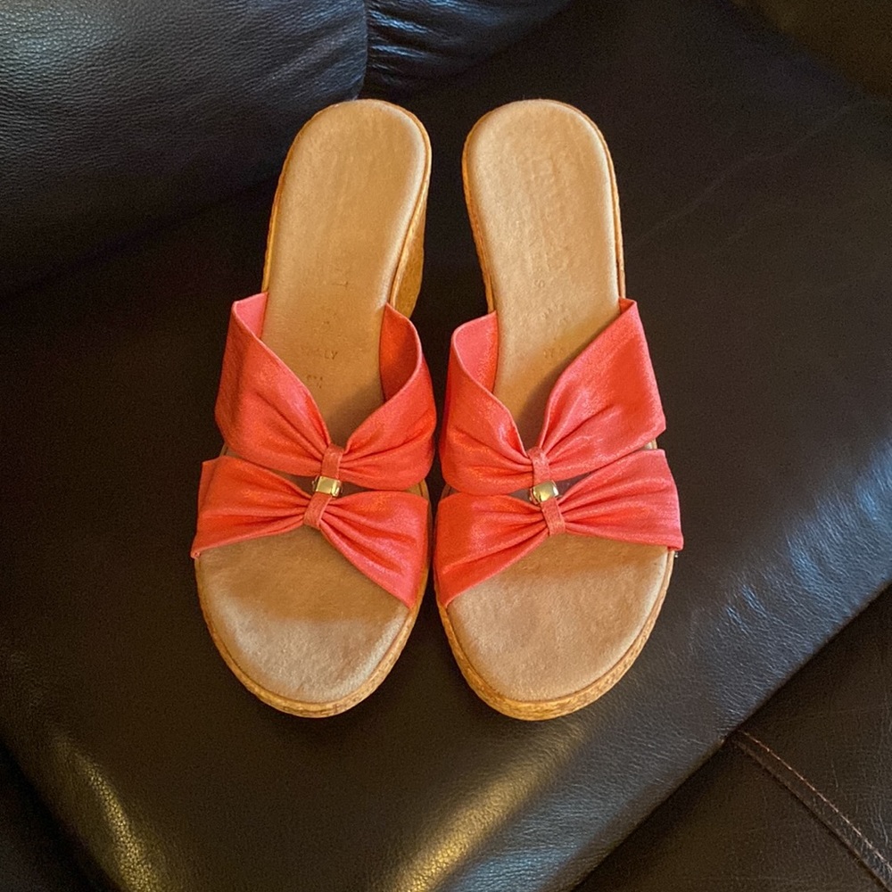 Shoes - Picture 4 of 8